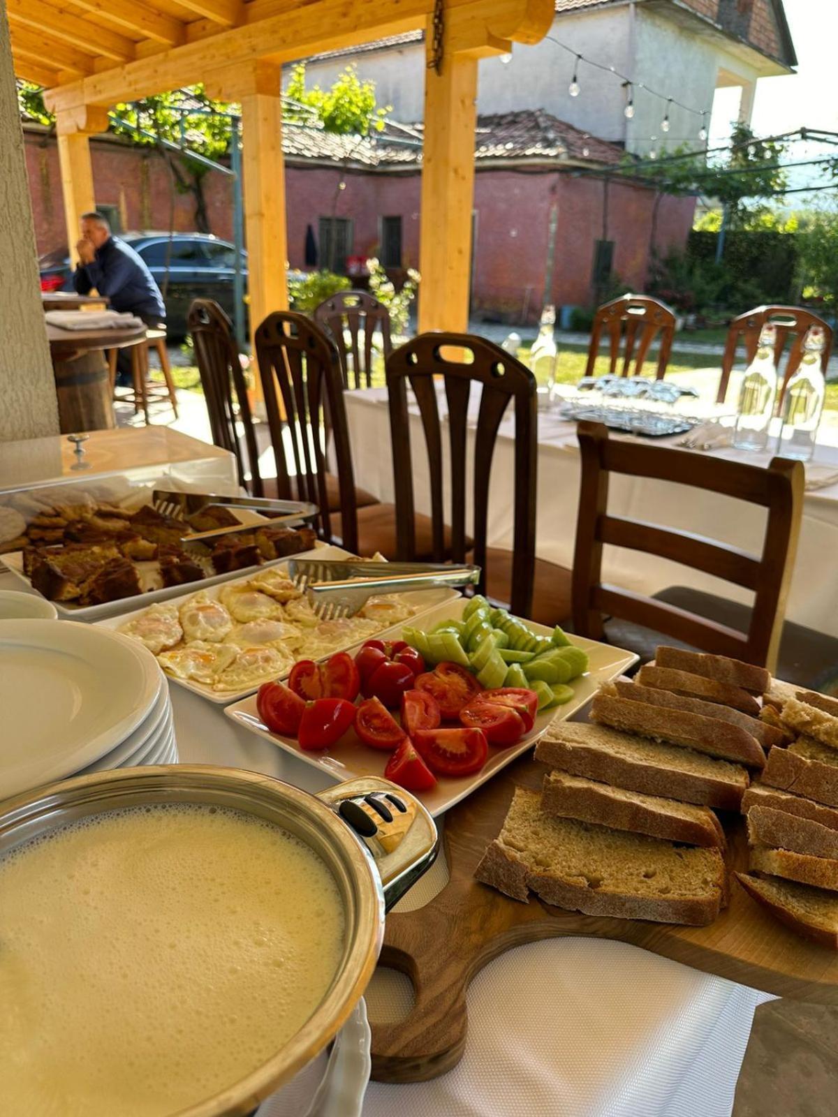 Guesthouse Marku - Mrizi I Zanave Fishte Extérieur photo